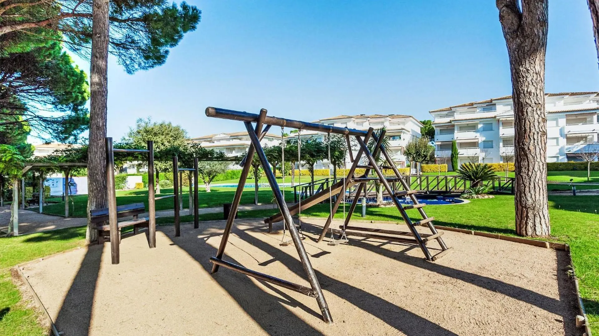 פאלס Apartment Greenmar A Down-Bajo Acceso Piscina-Pool By Interhome 0*,  ספרד